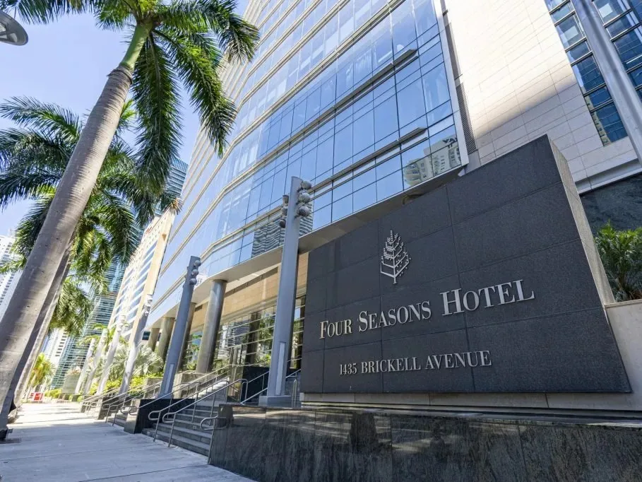 Four Seasons Hotel